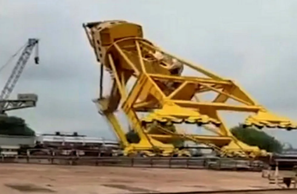 Deadly collapse: crane reportedly collapsed at Indian shipyard, killing 11