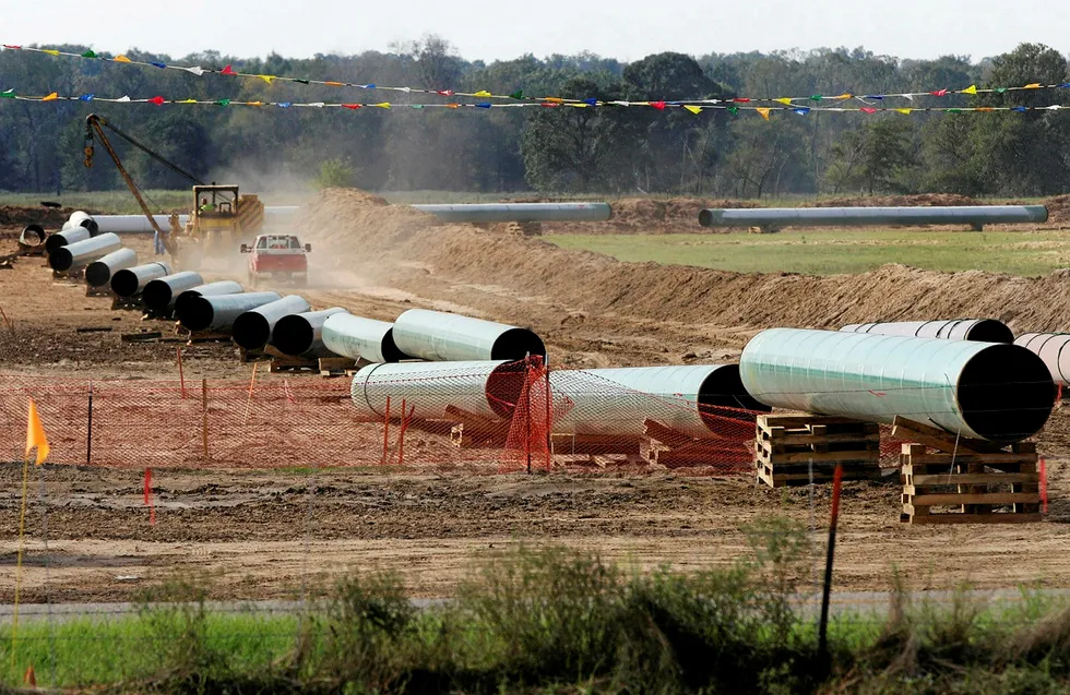 Delayed: work to proceed on Keystone XL
