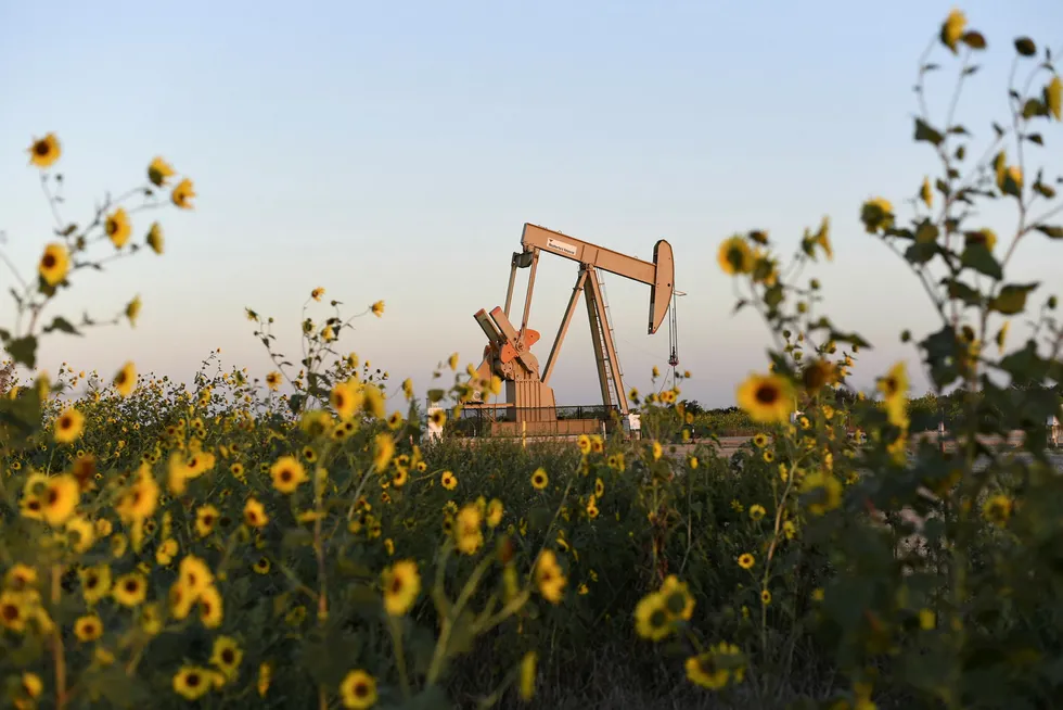 Oklahoma: to discuss output cuts at 11 May hearing