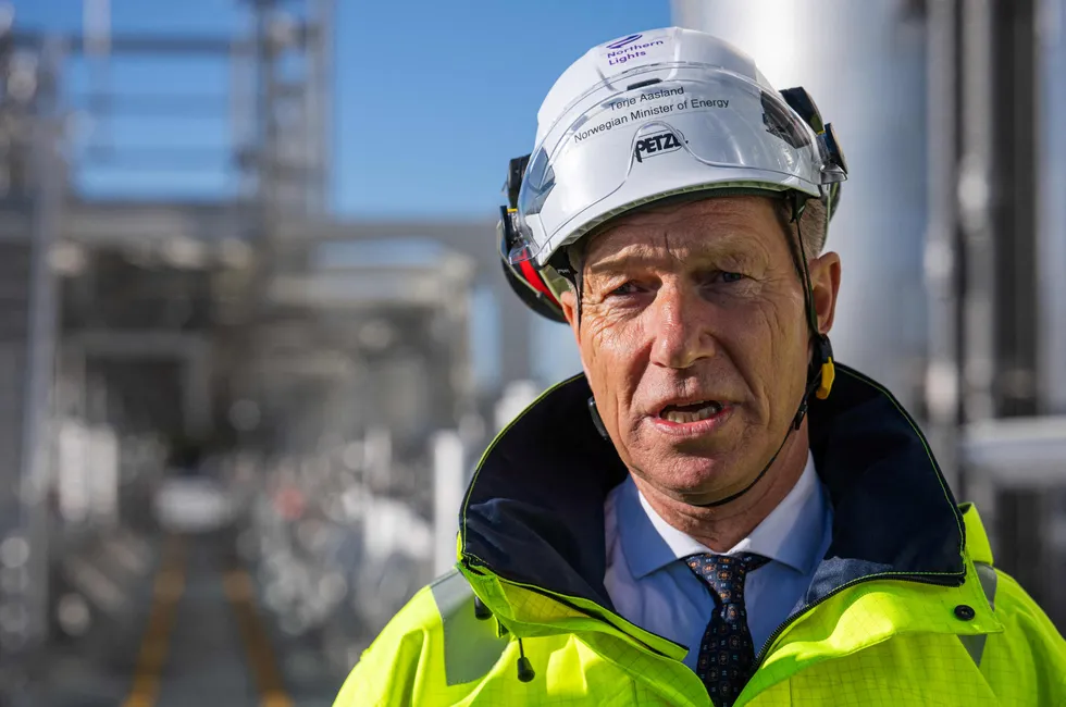 Norway’s Minister of Energy Terje Aasland visited the Northern Lights CCS facility on 26 September 2024