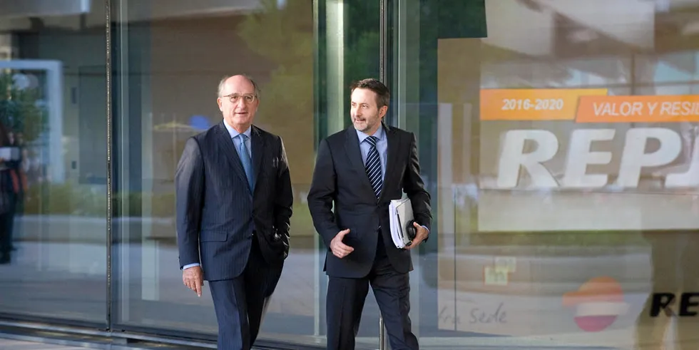 Repsol chairman Antonio Brufau and CEO Josu Jon Imaz