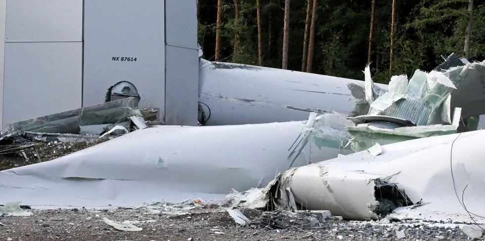 The collapsed Nordex turbine.