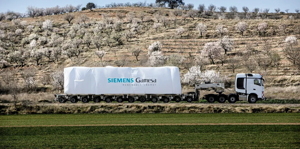 Siemens Gamesa will deliver the turbines to Karnataka.