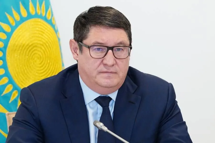 Kazakhstan energy minister Almasadam Satkaliyev