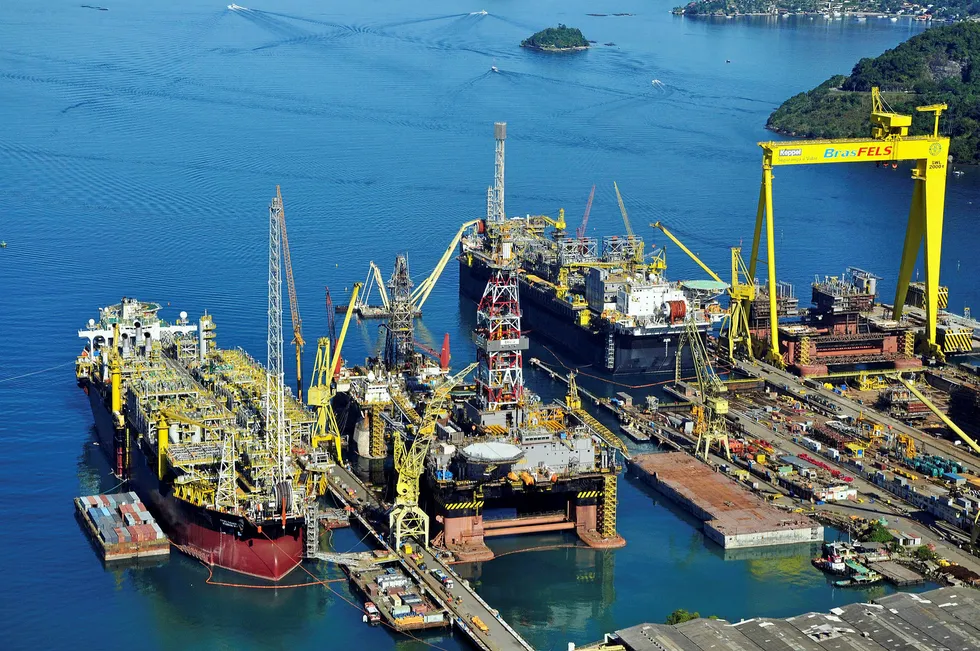 Close to completion: the semi-submersible Urca (centre) at BrasFels shipyard, Brazil