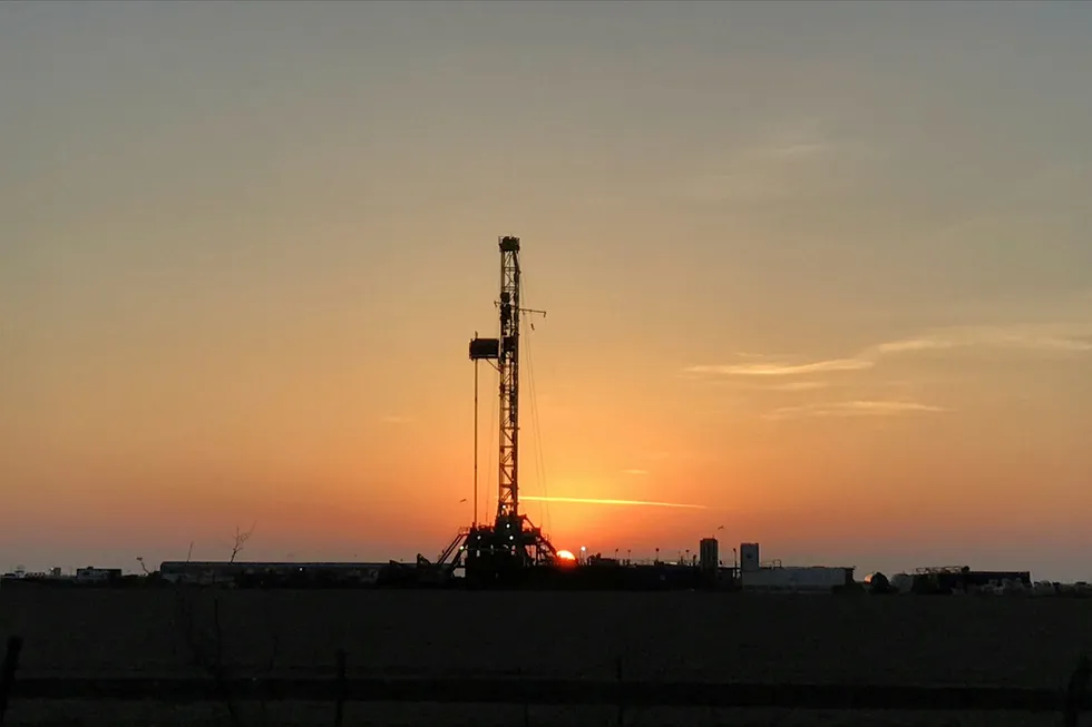 Drilling: rig utilisation falls following oil price collapse