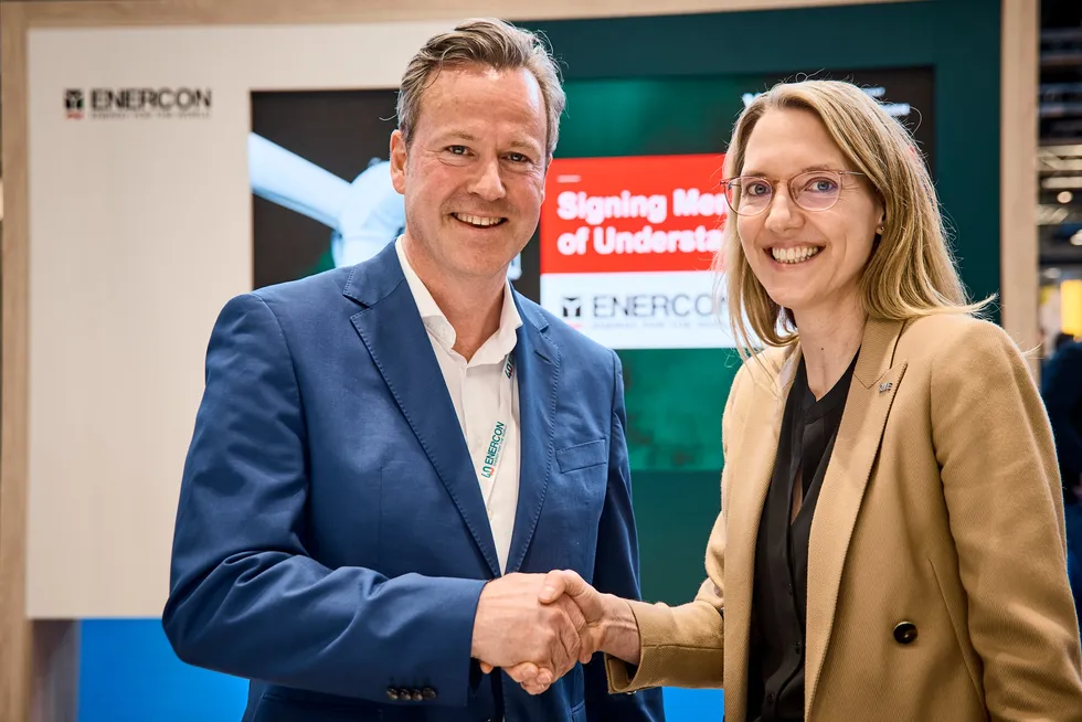 Enercon CCO Ulrich Schulze Südhoff and RWE Renewables Europe and Australia CEO Katja Wünschel