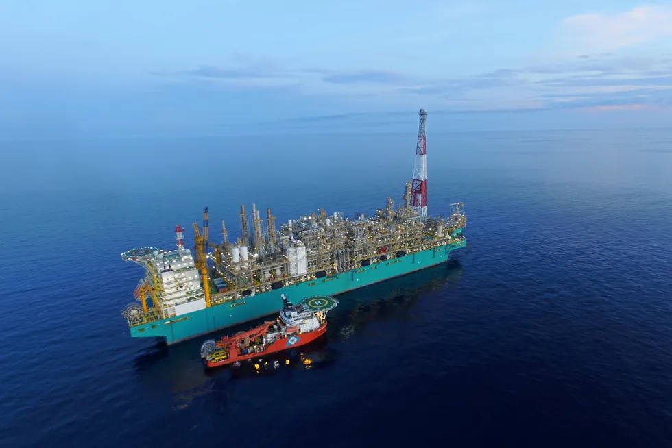 Performing: the vessel PFLNG Satu
