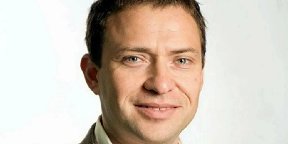 Francisco Valdes, Commercial Manager.