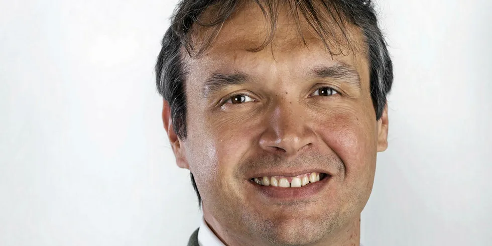 While at IDH, Corsin oversaw the Aquaculture Program, steering projects on sustainable aquaculture in Asia, Africa, and Latin America.