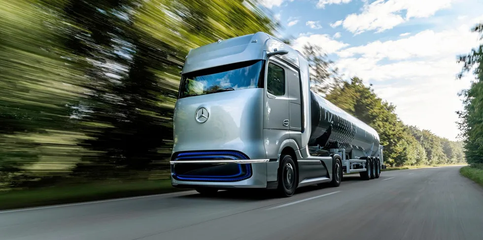 Daimler's Mercedes-Benz GenH2 hydrogen-powered fuel-cell truck, which is due to go into series production in the second half of the 2020s.