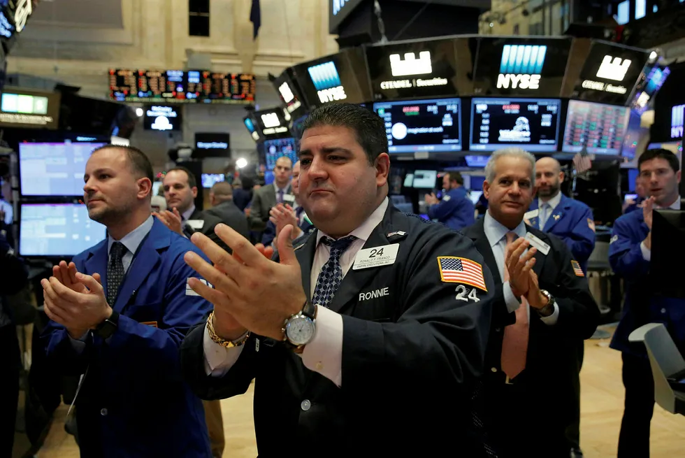 Rising prices: oil gained more ground in early trading on Tuesday