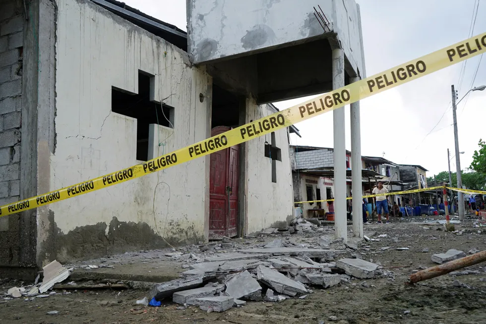 Tragedy: a 6.8-magnitude earthquake that hit Ecuador is also affecting production at some of Petroecuador's fields