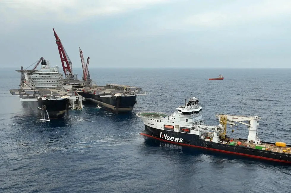 Allseas' pipelayer (left) Pioneering Spirit