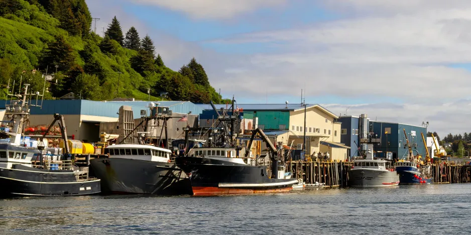 Peter Pan Seafood is closing its largest seafood processing facility for the "A" season.