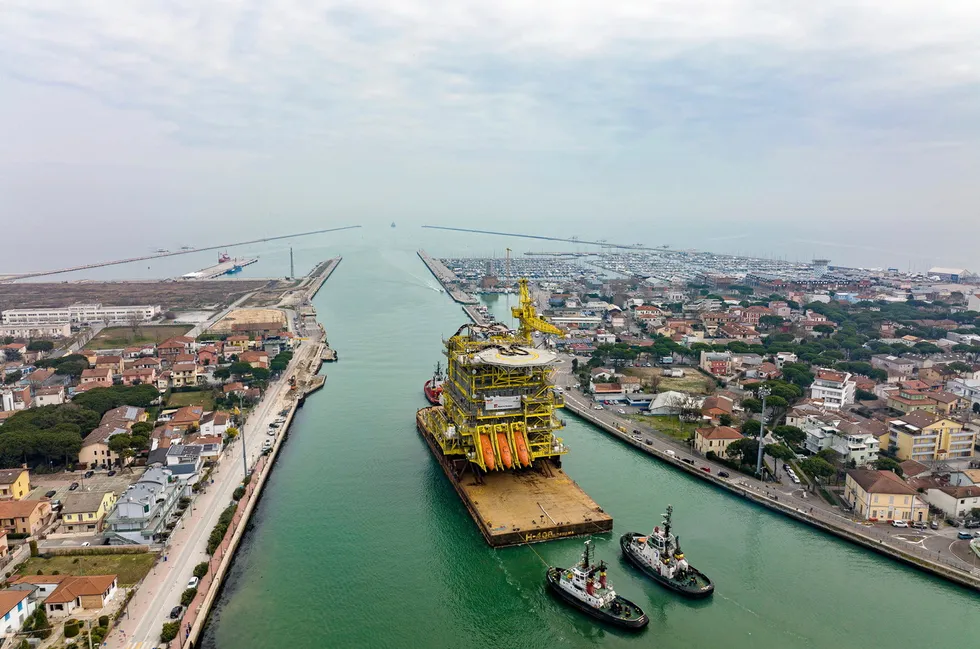 The topsides of the accommodation facility for Tyra 2 were delivered by the Rosetti Marino Piomboni yard in Italy
