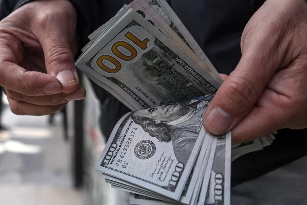 Market up: US economic recovery helps support oil prices