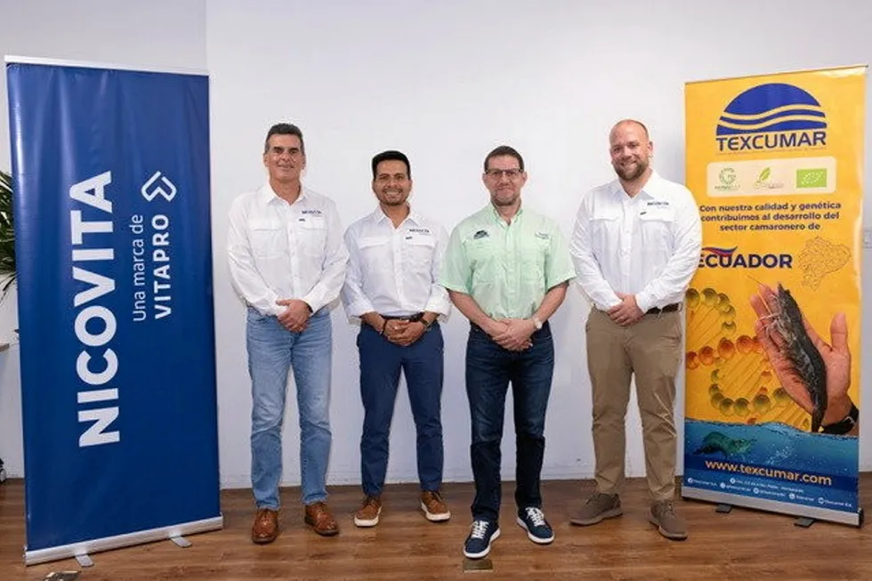 Present at the signing were from left to right Vitapro CEO Fabricio Vargas, Vitapro country Manager for Ecuador Carlos Quishpe, Texcumar CEO Rafael Verdug and Allan Cooper, Vitapro director of corporate and value creation.