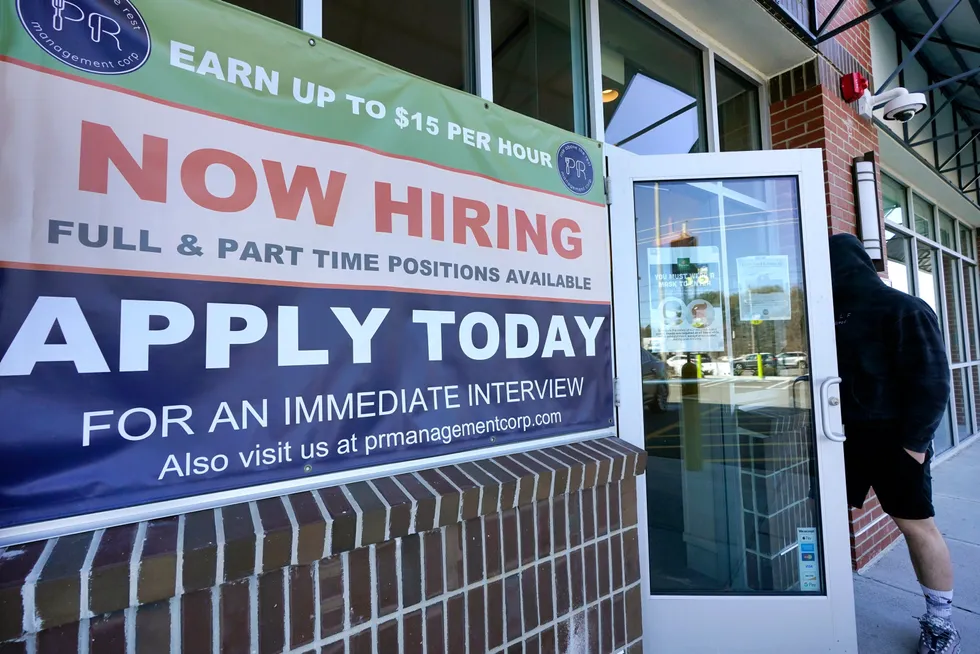 Jobs: US job growth exceeds forecasts as recovery back on track