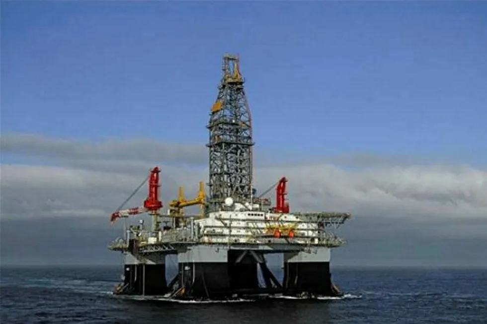 Ensco 8503 semisub . .