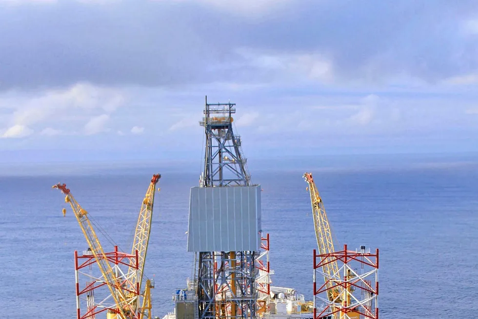 Testing ground: the jack-up Askepott