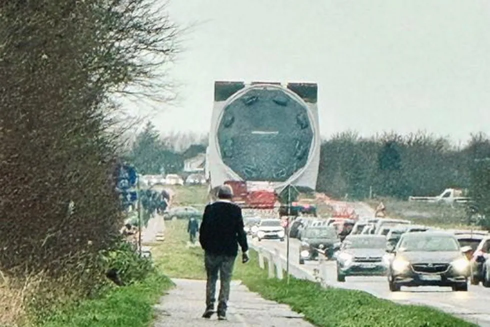 Transport of very large nacelle near Hvide Sande in Denmark this weekend is apparently Siemens Gamesa's new giant.
