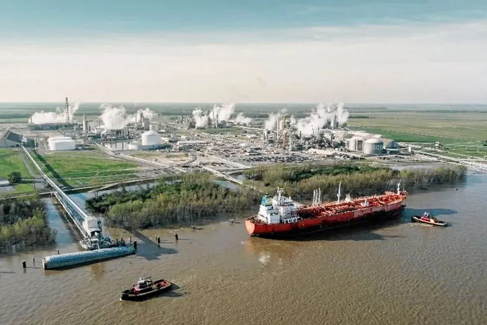 CF Industries: the company has pledged to invest $200 million in building a carbon dioxide dehydration and compression unit.