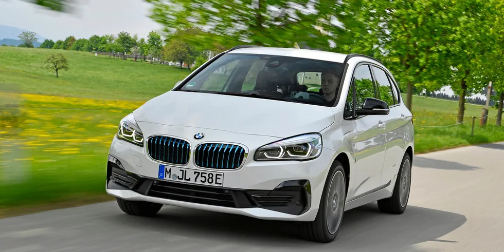 Electronic version of BMW passenger car