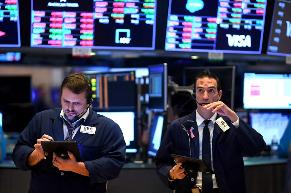 Brent strong: oil price heads for $75 per barrel