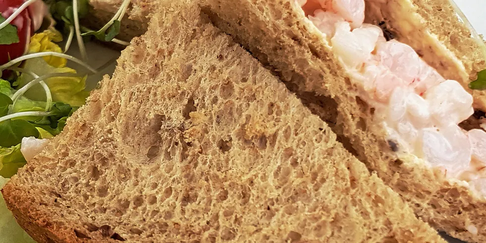 The two retailers are recalling their frozen cooked & peeled jumbo king prawns and essential frozen cooked king prawns.