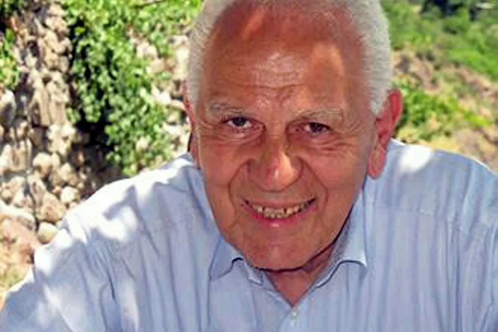 Vahe Petrossian