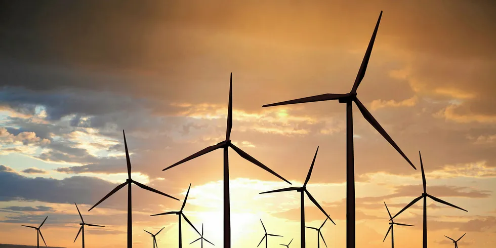 Report from Aurora Energy Research shows that allowing renewables to bid for capacity contracts could reduce cost of energy