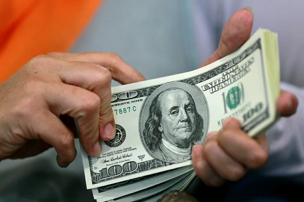 Cash: Diamondback to pay back investors