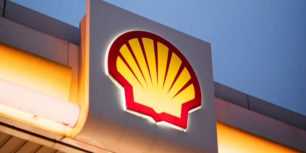 Shell is pushing into Australian power.