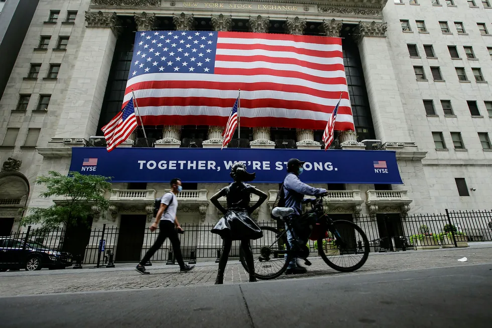US in spotlight: inventory data positive for oil price but Covid-19 cases rising