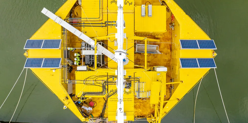 Sealhyfe hydrogen production unit, to be power by the FloatGen floating wind turbine off western France