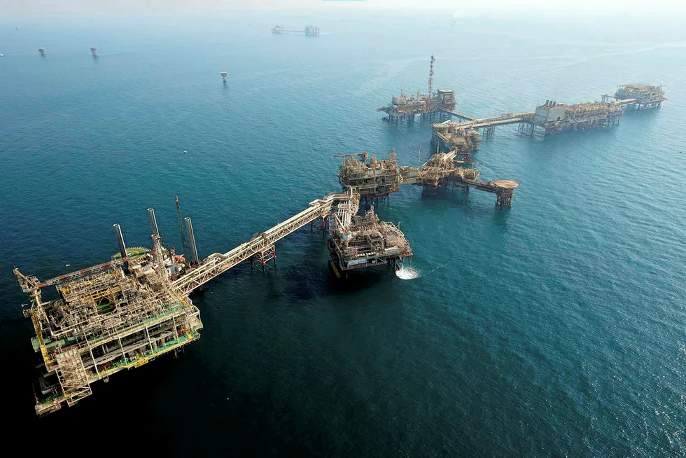 In the spotlight: the Umm Shaif supercomplex
