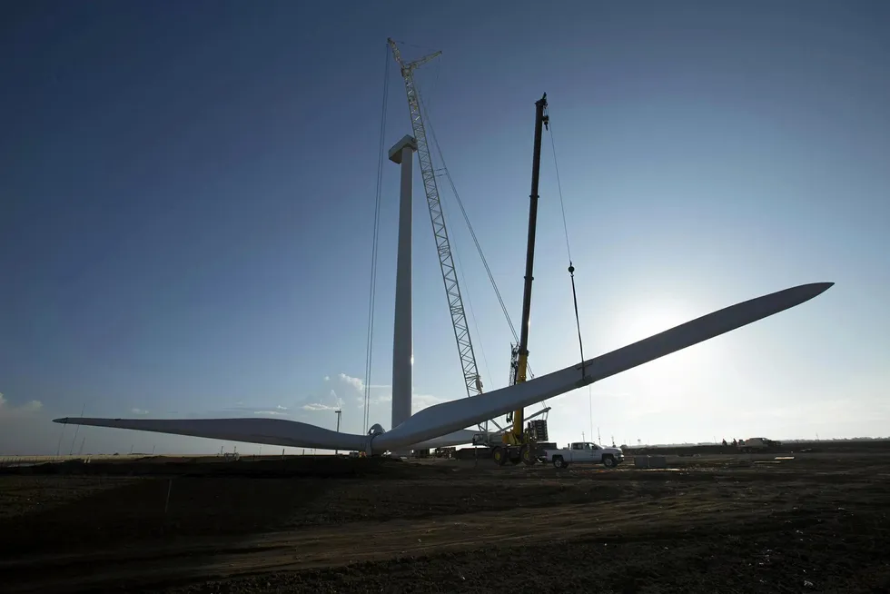 A GE 2MW wind turbine.