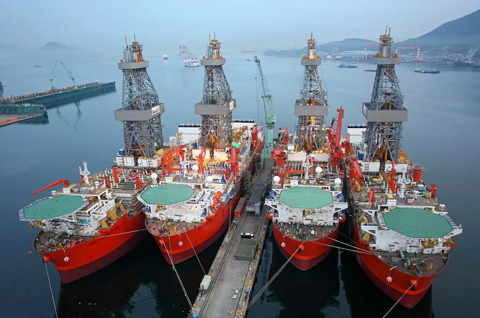 Drillships at Samsung Heavy Industries in April 2014