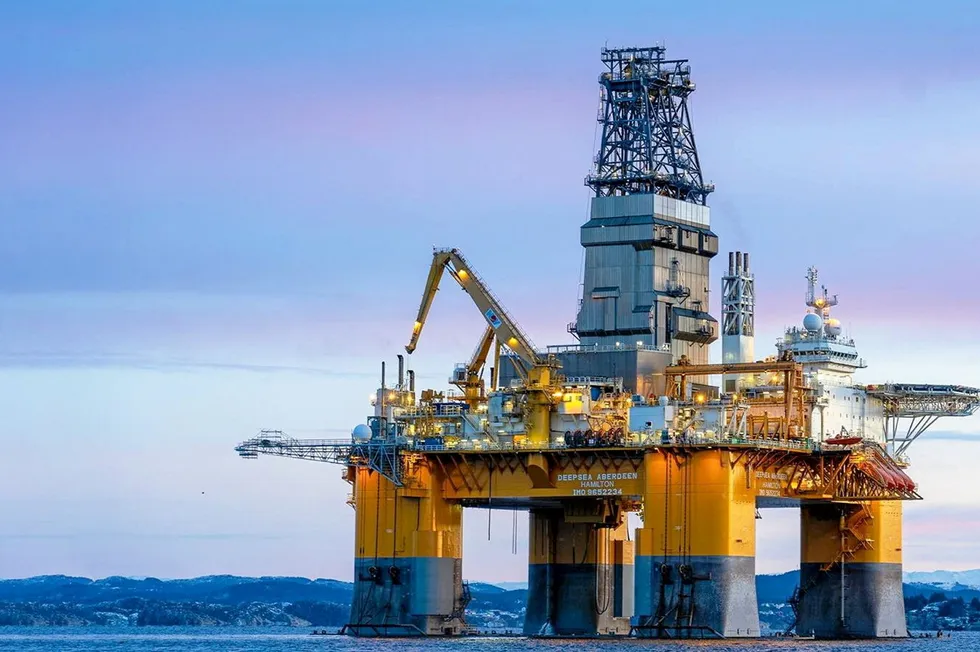 The semi-submersible rig Deepsea Aberdeen