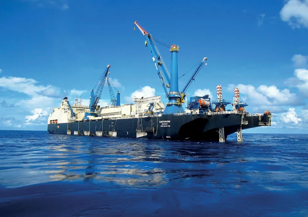 Flagship of Saipem's fleet: the pipelay vessel Castorone.