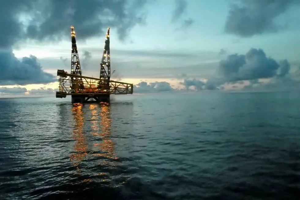Thialf at work: Heerema's heavy-lift vessel on another job