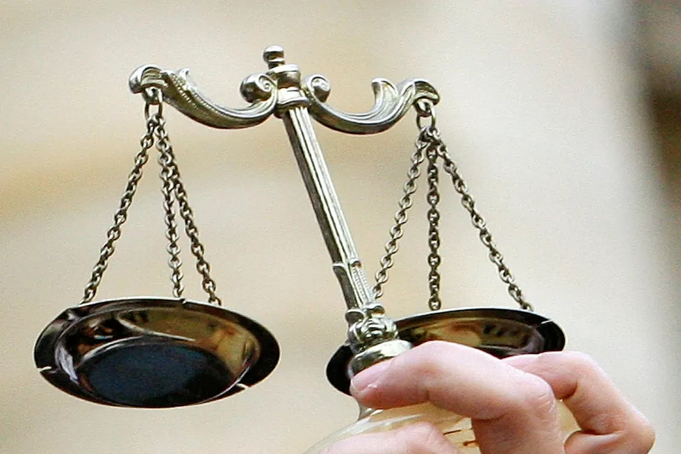 Steady: oil prices balanced amid public holidays in key locations