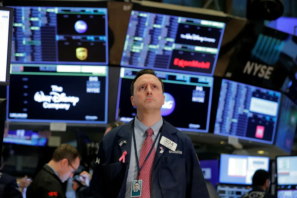 Oil price: Brent crude fell 47 cents to $44.90 a barrel