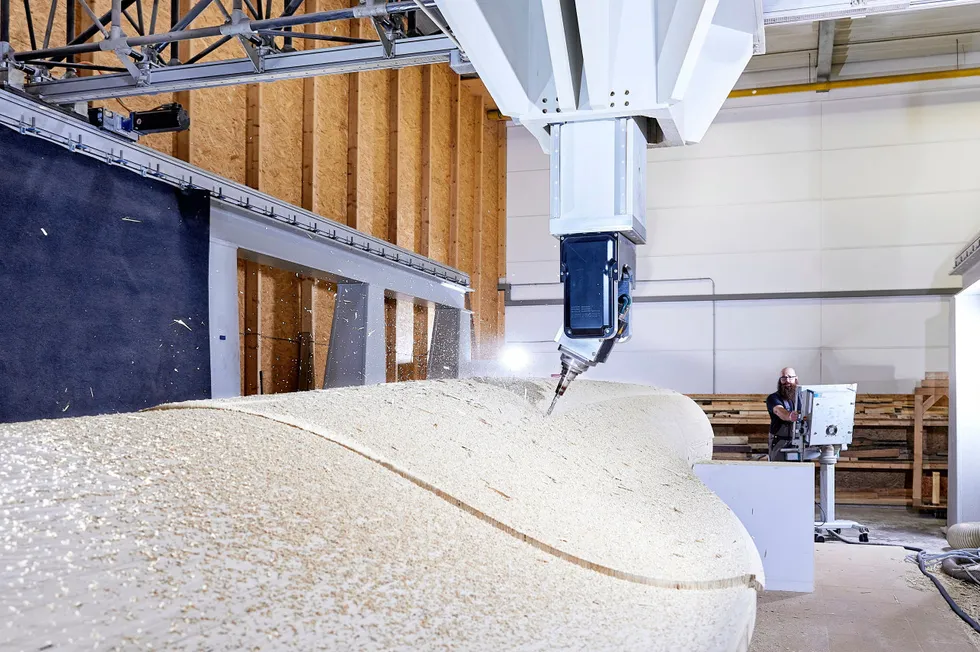 Voodin uses CNC milling machines to make turbine blades instead of moulds, which Siekmann says shows wooden blades are not just a "product innovation, but also a process innovation."
