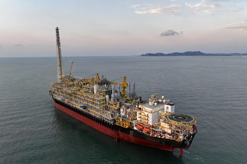 Sailaway: Modec's Anita Garibaldi FPSO leaving for Brazil from the DSIC shipyard in the Chinese city of Dalian