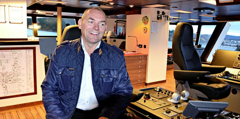 Shipowner Roger Halsebakk has made good money from transporting salmon. Now he also wants to produce salmon on land.