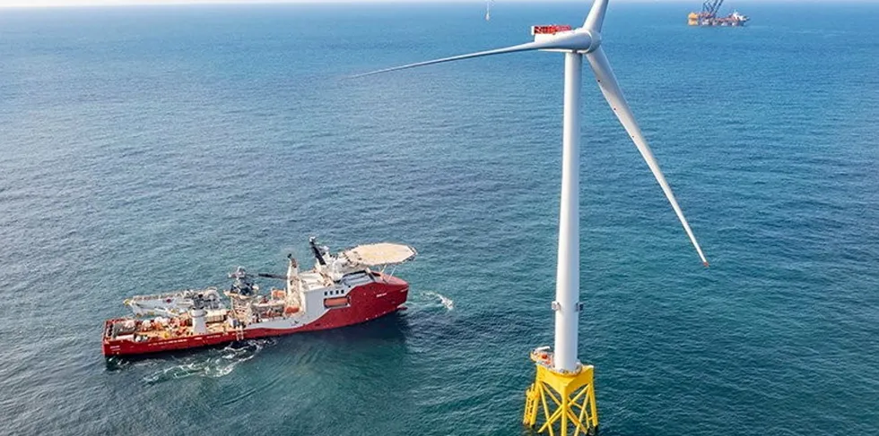 The first Seagreen turbine.