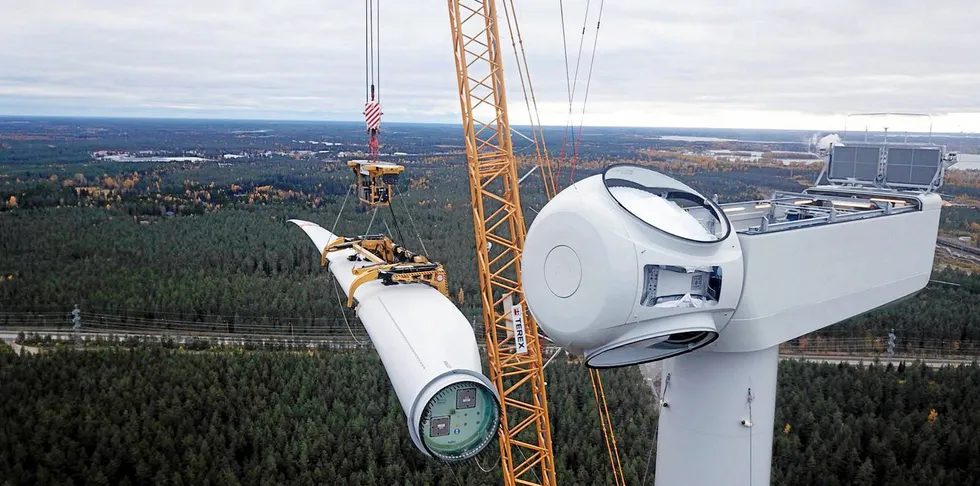 Installation of Nordex turbine.
