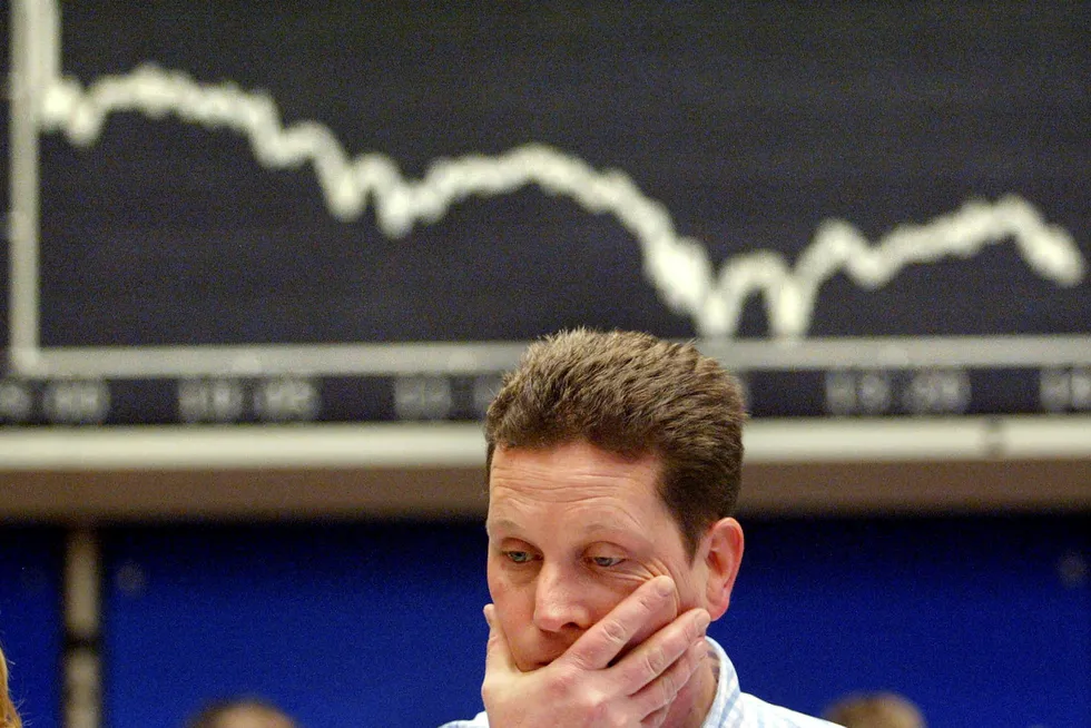 Continued decline: oil prices fell further in early trade on Friday, after hitting a more than 13-month high earlier in the week